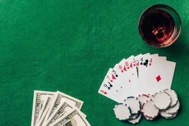 Pre-flop betting round with fold, call, and raise options Pre-flop betting round on asli777 login Texas Poker with player decision buttons